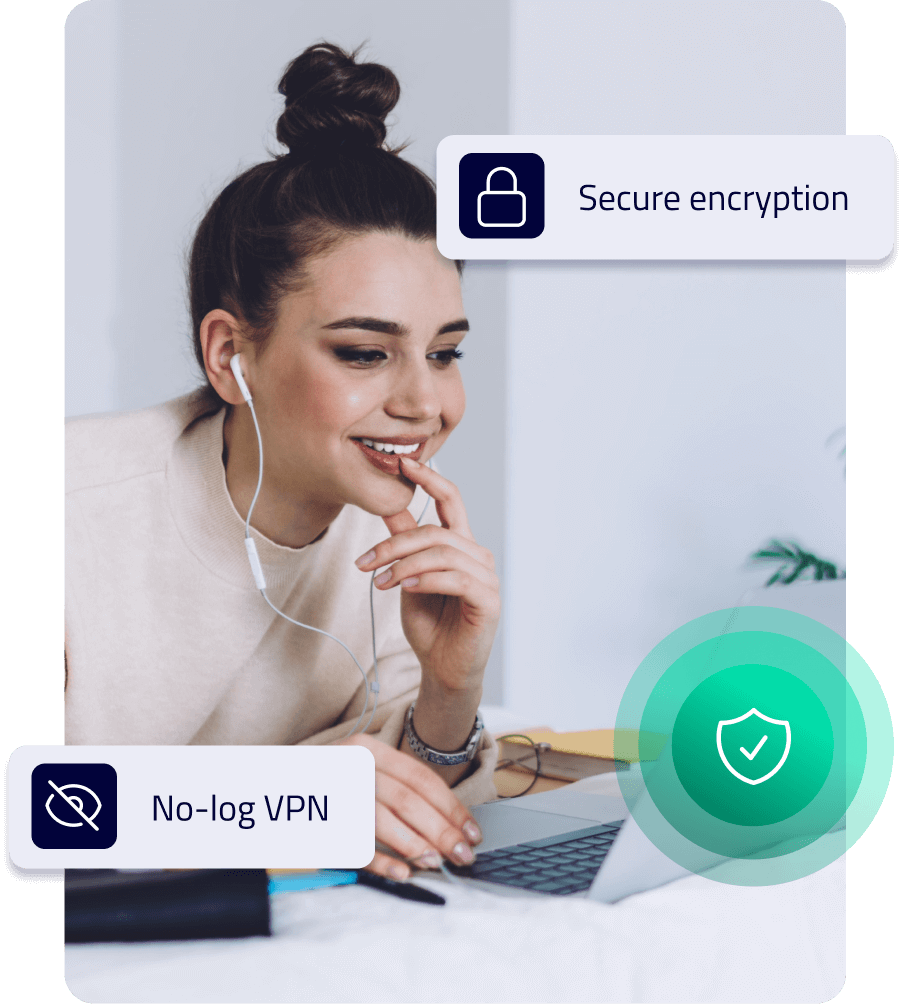EN_Home 32 Person with laptop, VPN symbols and encryption hints on the screen.